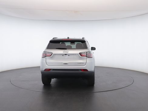 Used 2026 Jeep Compass Limited image 23