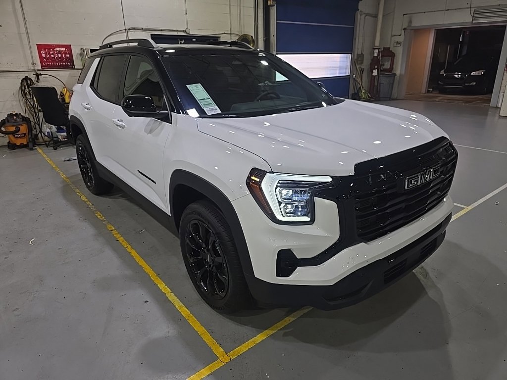 New 2027 GMC Terrain Elevation w/ Elevation Premium Package FWD image 1