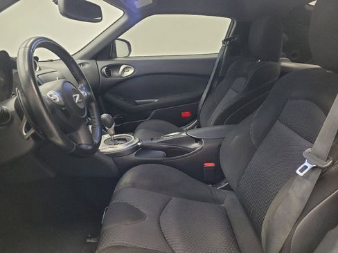Used 2013 Nissan 370Z Coupe w/ Aerodynamics Pkg RWD image 17