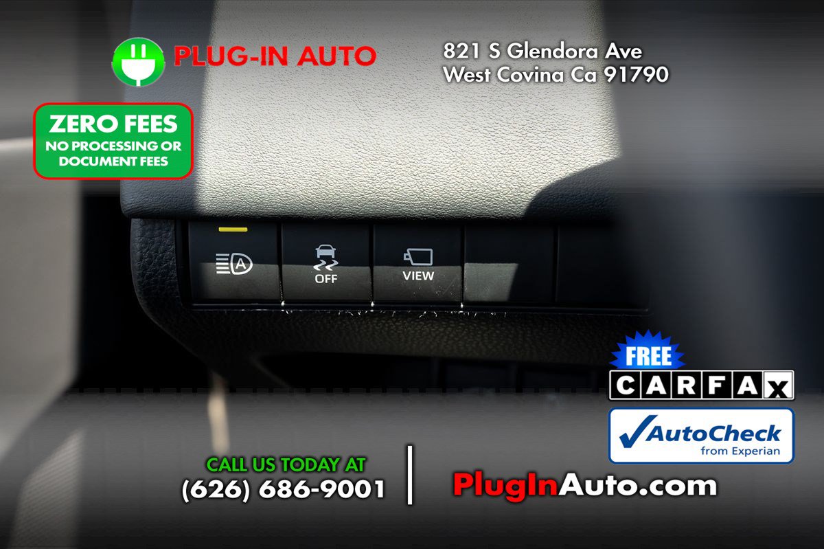 Used 2025 Toyota Mirai XLE RWD image 21