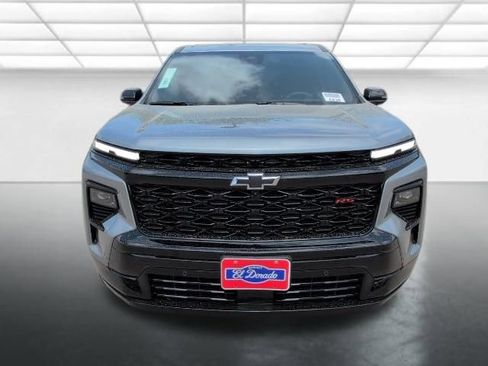 New 2026 Chevrolet Traverse RS w/ LPO, Floor Liner Package FWD image 30