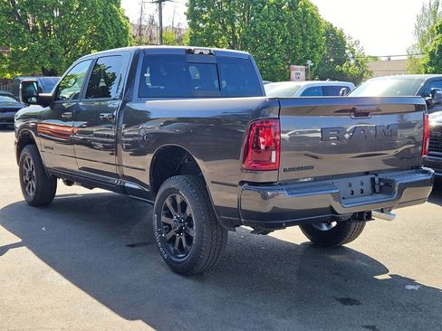 New 2026 RAM 2500 Laramie AWD/4WD image 5
