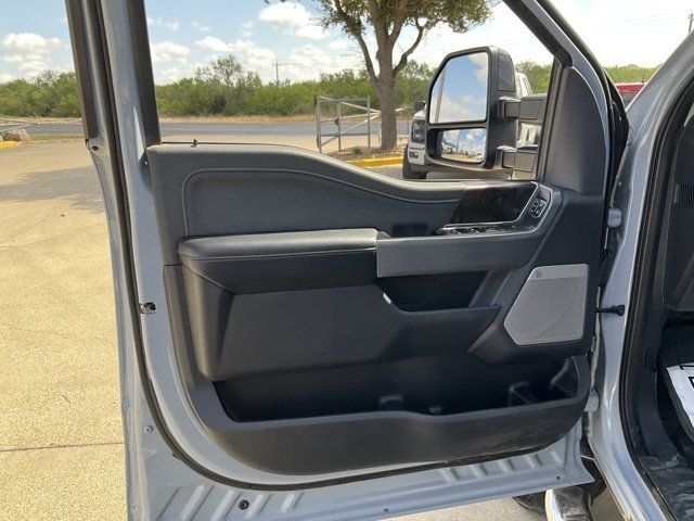 Certified 2024 Ford F550 4x4 Crew Cab Super Duty image 7