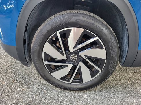 Used 2026 Volkswagen Atlas SE FWD image 15