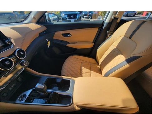 New 2025 Nissan Sentra SV w/ SV Premium Package image 26
