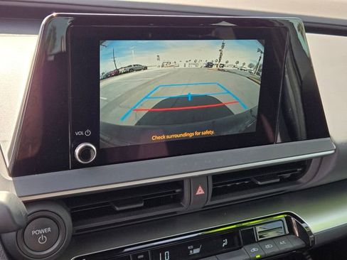 Used 2025 Toyota Prius LE image 22