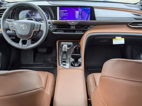 New 2026 Toyota Crown Signia Limited image 24