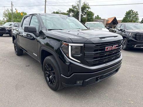 Used 2026 GMC Sierra 1500 Elevation AWD/4WD image 7