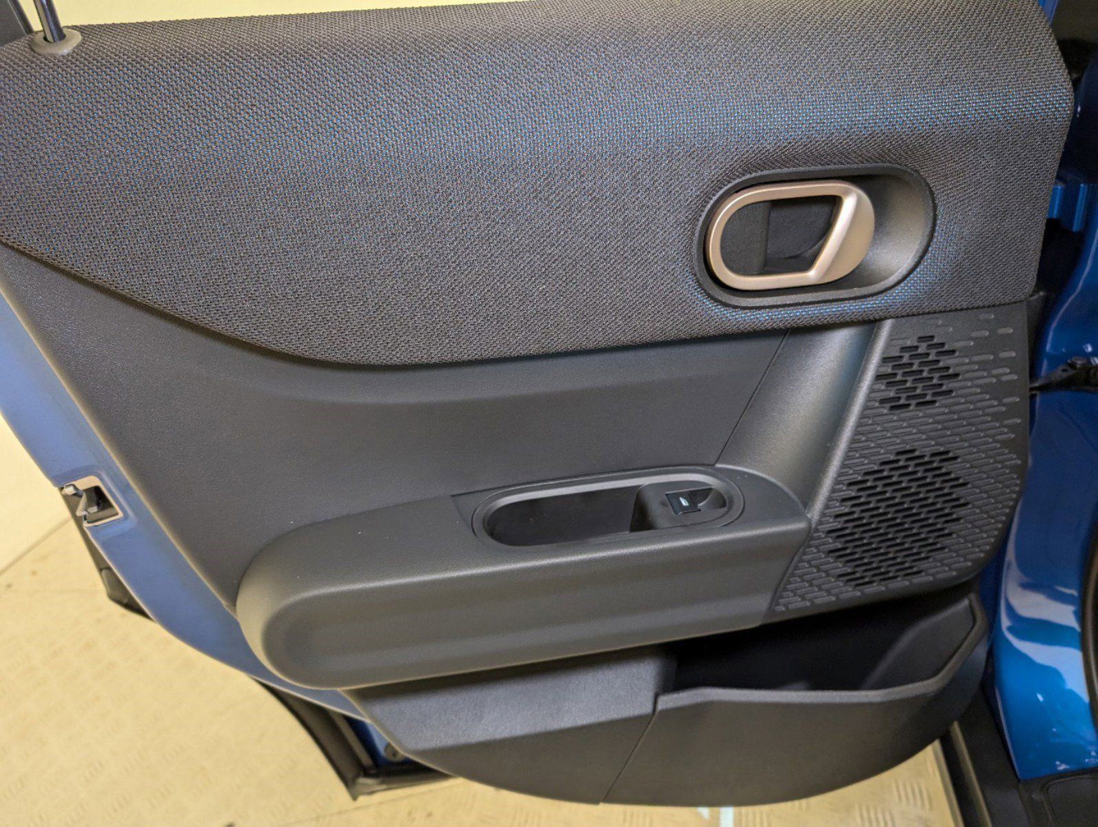 Used 2025 MINI Cooper S FWD image 17