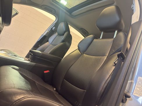 Used 2015 Acura TLX V6 SH-AWD w/ Technology Pkg image 16