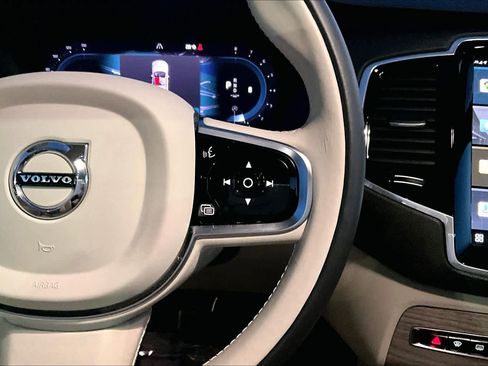 Certified 2024 Volvo XC90 B6 Plus w/ Protection Package Premier image 23