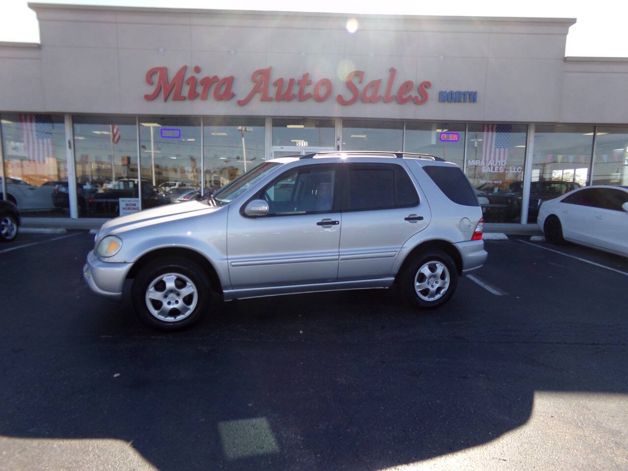 Used 2003 Mercedes-Benz ML 320 4MATIC image 2