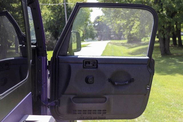 Used 2003 Jeep Wrangler Sahara AWD/4WD image 42