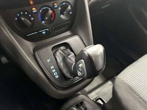 Used 2016 Ford Transit Connect XL FWD image 20