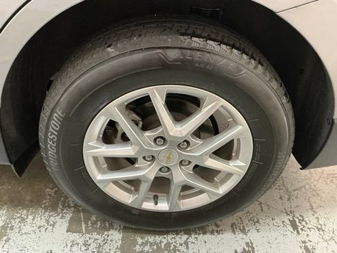 Used 2024 Chevrolet Equinox LT AWD/4WD image 10