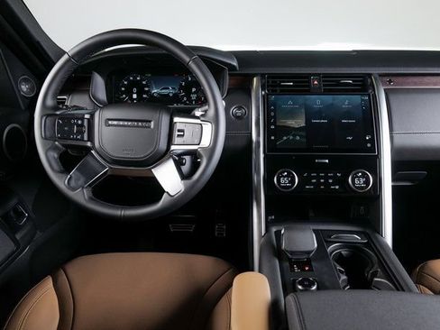 New 2026 Land Rover Discovery Dynamic SE AWD/4WD image 13