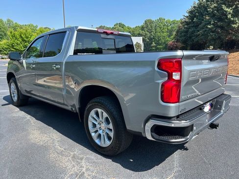 Used 2025 Chevrolet Silverado 1500 LTZ AWD/4WD image 22