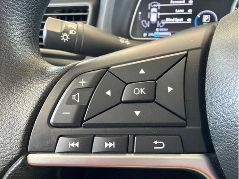 Used 2025 Nissan Leaf S FWD image 17