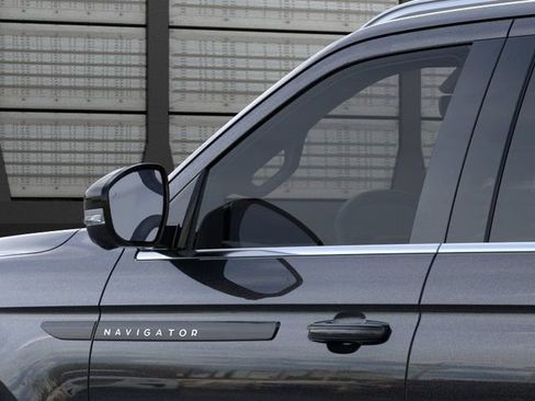 New 2025 Lincoln Navigator Black Label image 20