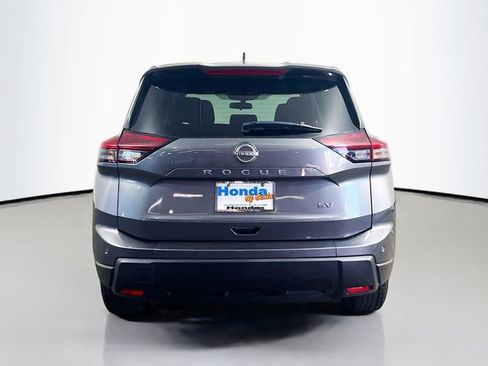 Used 2024 Nissan Rogue SV FWD image 21