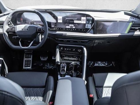 New 2026 Audi SQ5 Premium Plus AWD/4WD image 20