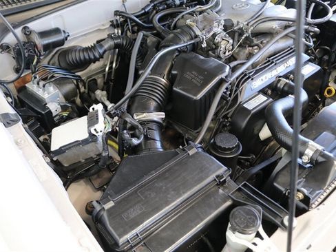 Used 2000 Toyota 4Runner Limited AWD/4WD image 36