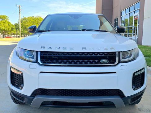 Used 2018 Land Rover Range Rover Evoque SE Premium AWD/4WD image 2