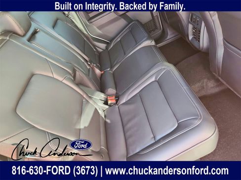 New 2025 Ford Bronco Outer Banks w/ Sasquatch Package image 27