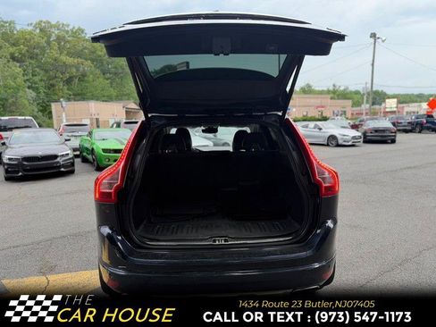 Used 2016 Volvo XC60 T5 Premier w/ Proximity Package AWD/4WD image 21