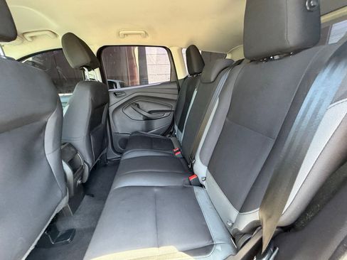 Used 2015 Ford Escape S FWD image 17