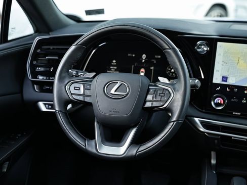Used 2025 Lexus RX 350h image 26