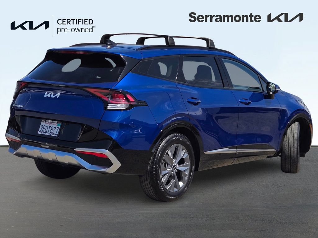 Certified 2025 Kia Sportage SX FWD image 4