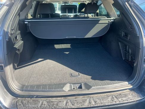 Certified 2021 Subaru Outback Limited image 19