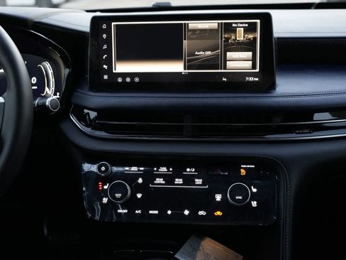 New 2026 INFINITI QX60 Sport image 13