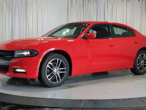 Used 2019 Dodge Charger SXT w/ Driver Confidence Group AWD/4WD image 5