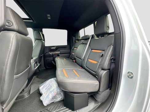 Used 2021 GMC Sierra 2500 AT4 w/ AT4 Premium Plus Package image 25