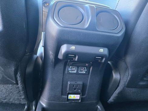 Used 2023 Jeep Wrangler Unlimited Rubicon 4xe w/ Steel Bumper Group image 15