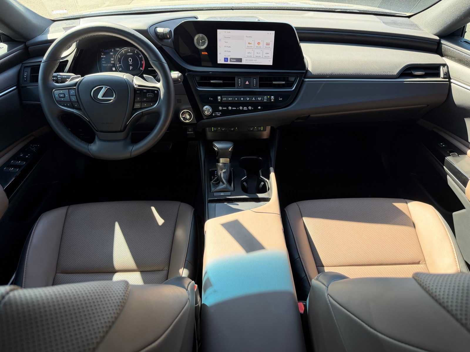 Used 2023 Lexus ES 350 w/ Premium Package FWD image 25