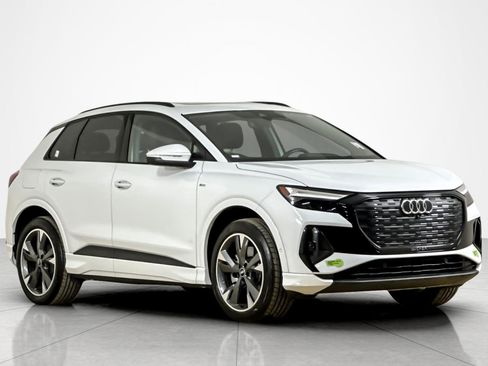Certified 2023 Audi Q4 e-tron Premium Plus w/ Premium Plus AWD/4WD image 7