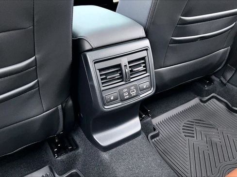 New 2026 Subaru Outback Touring XT AWD/4WD image 25
