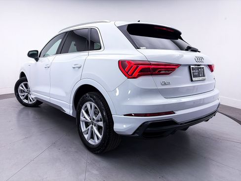 Used 2022 Audi Q3 2.0T Premium Plus AWD/4WD image 2
