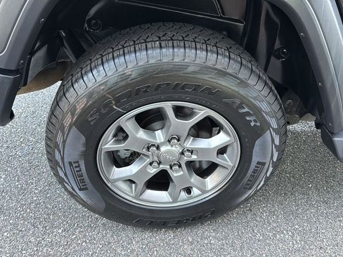 Used 2020 Jeep Wrangler Unlimited Sport image 31