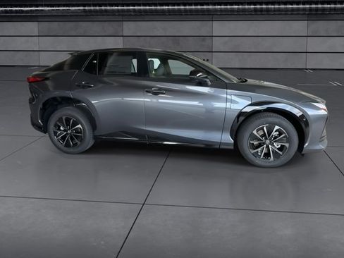 New 2026 Lexus RZ 350e 2WD image 9