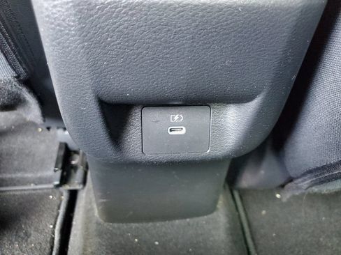 Used 2024 Nissan Versa SV w/ Trunk Package FWD image 12