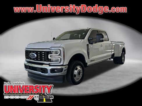 Used 2025 Ford F350 Lariat w/ Lariat Ultimate Package AWD/4WD image 1