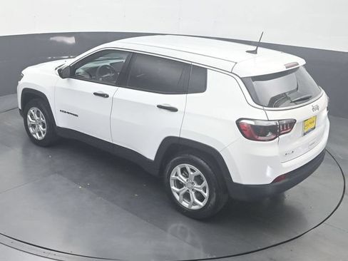 Used 2024 Jeep Compass Sport AWD/4WD image 22