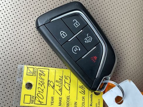 Used 2023 Cadillac CT5 Luxury image 32