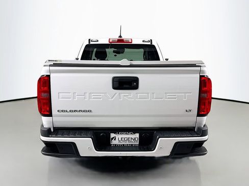 Used 2022 Chevrolet Colorado LT w/ Fleet Safety Package image 7