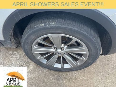 Used 2018 Ford Explorer Limited w/ Equipment Group 301A image 2