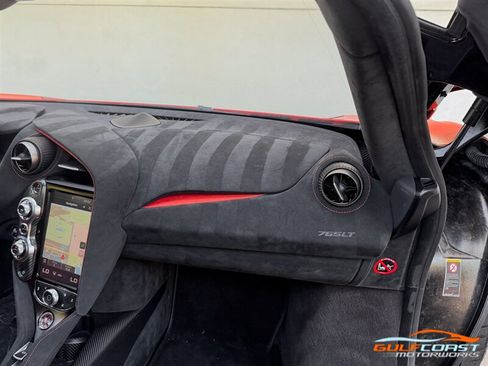 Used 2021 McLaren 765LT RWD image 31